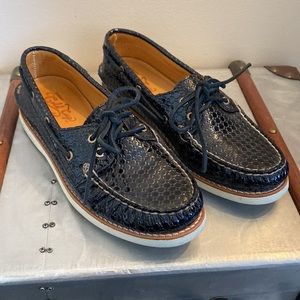 Sperry Gold Cup Boat Shoes Women’s 7.5